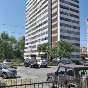 Uralskikh Rabochikh Street, 25, Yekaterinburg: photo
