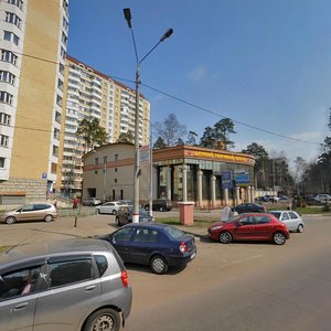 Isaeva Street, 11, : foto