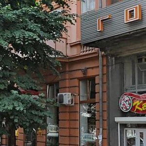 Ивано‑Франковск, Улица Сечевых Стрельцов, 14: фото