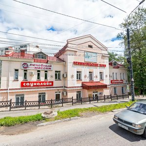 Хабаровск, Ленинградская улица, 12: фото