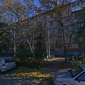 Ulitsa 2-ya Liniya Neftyanikov, 2, : foto