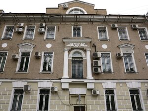 Bolshoy Tryokhgorny Lane, 15с1, : foto