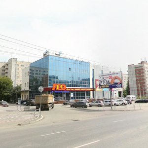 Челябинск, Улица Молодогвардейцев, 55А: фото