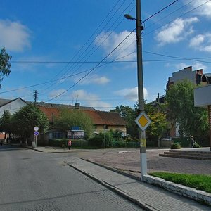 Пионерский, Армейская улица, 2В: фото