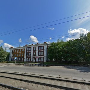 Ulitsa Petra Merlina, 61, : foto