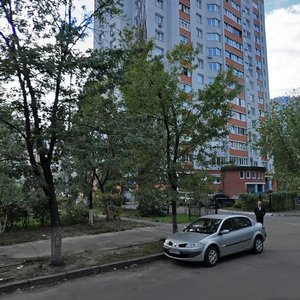 Киев, Улица Минина, 9: фото