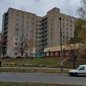 Киев, Улица Дмитрия Луценко, 16: фото