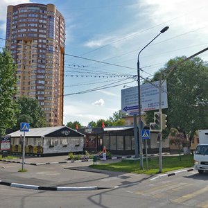 , Pobedy Street, 18: foto