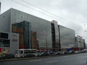 Ploshchad Karla Faberzhe, 8Б, : foto