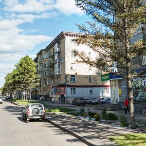 Новокузнецк, Улица Суворова, 4: фото