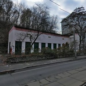 Kyrylivska Street, 83, Kyiv: photo