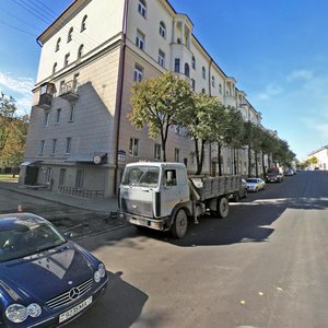 Chyrvonaja Street, 6, Minsk: photo