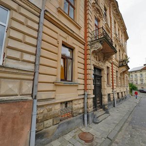 Vulytsia Hlibova, 15, Lviv: photo