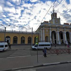 Yaroslavl-Glavnii Square, 1А, Yaroslavl: photo