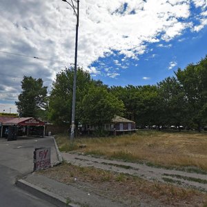 Bratyslavska Street, No:11, Kiev: Fotoğraflar