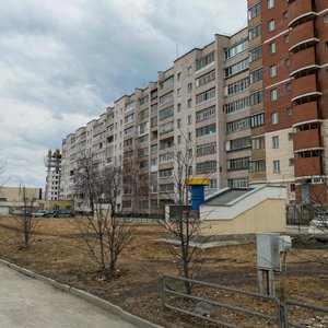 Onezhskaya Street, 12, Yekaterinburg: photo
