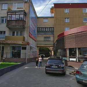Калининград, Театральная улица, 23: фото
