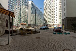 Shuvalova Street, 13/10, : foto