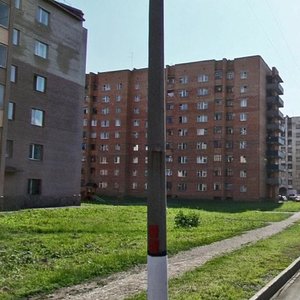 Bulvar Salavata Yulayeva, 6, : foto