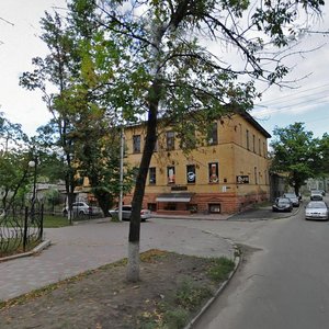 Харьков, Площадь Фейербаха, 10: фото