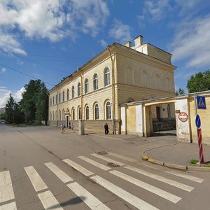 Petergofskaya ulitsa, 11, Peterhof: photo