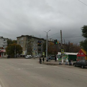 Ulitsa Pirogova, 18, Novokuibishevsk: photo