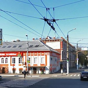 Оренбург, Улица Володарского, 14: фото