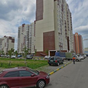 Novovatutinski Avenue, 10, Moscow: photo