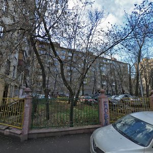 Usiyevicha Street, 2, Moscow: photo