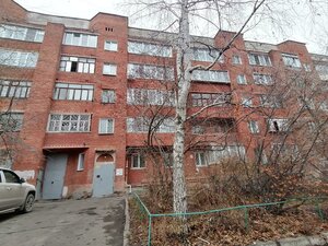 Gusarova Street, 30, Omsk: photo