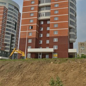 Dalnevostochnaya ulitsa, 108, : foto