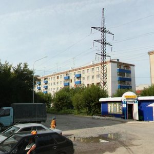 Ulitsa Kommunarov, 7, : foto