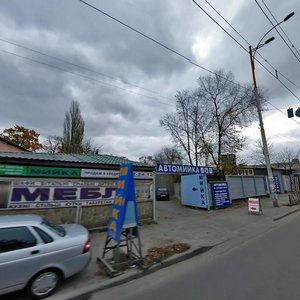 Svyatoshinska Street, 15, : foto