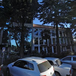 Demokratichnaya Street, 38Б, : foto