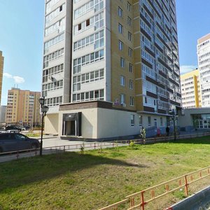 Yu.-R.G. Ervye Street, 10к1, Tyumen: photo