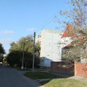 Элиста, Улица Чкалова, 14: фото