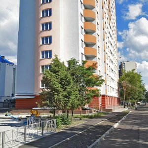 Yuriia Popravky Street, 14, Kyiv: photo