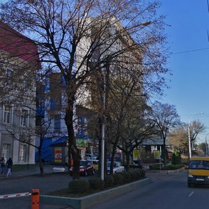 Marshala Zhukova Street, 12, Stavropol: photo