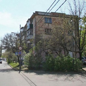 Краснодар, Улица Коммунаров, 296: фото