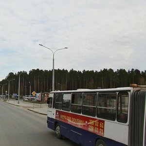 Krasnolesya Street, 19, : foto