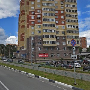 Makovskogo Street, 16, : foto