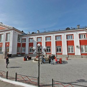 Pobedy Square, 10, Barnaul: photo