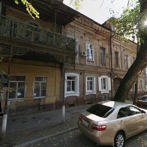 Uritskogo Street, 9, : foto