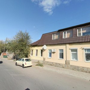 Naberezhnaya 1 Maya Street, 135 ، استراخان: صورة