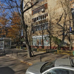 Novaya Basmannaya Street, 15с1, Moscow: photo