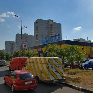 Москва, Улица Маршала Полубоярова, 16к1: фото