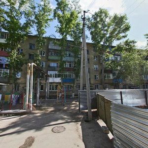Yqylas Dúkenuly kóshesi, 13, Astana: photo