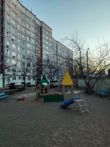 Nadibaidze Street, 11, Vladivostok: photo