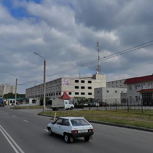 Харьков, Улица Гвардейцев-Широнинцев, 68В: фото