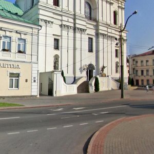 Savieckaja Square, 4, : foto